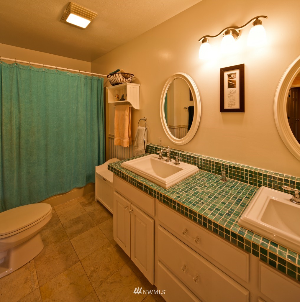 466 West Badger Road Lynden, WA 98264 - Photo 22 of 25 Gallery Image 22