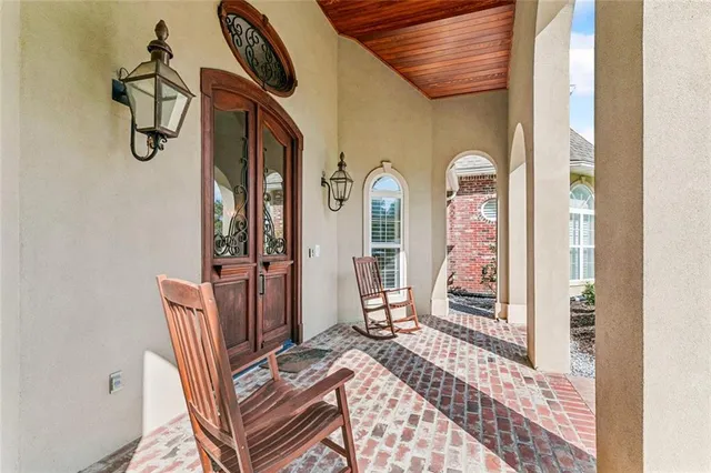 $995,000 | 21 Jamie Lane, Mandeville, LA 70471