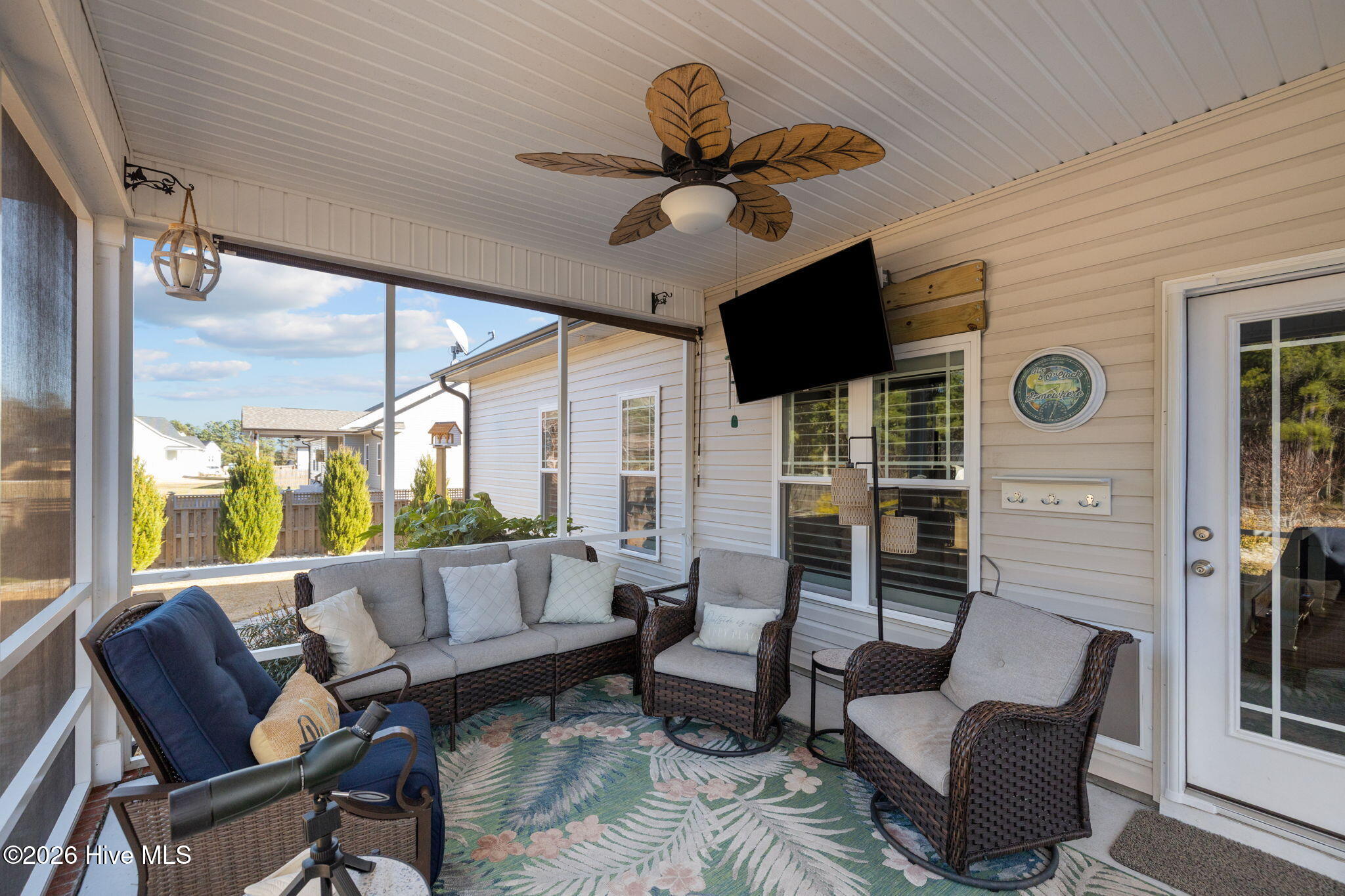 109 Ridgeline Drive Beaufort, NC 28516 - Photo 37 of 65 65-web-or-mls-1S3A8387