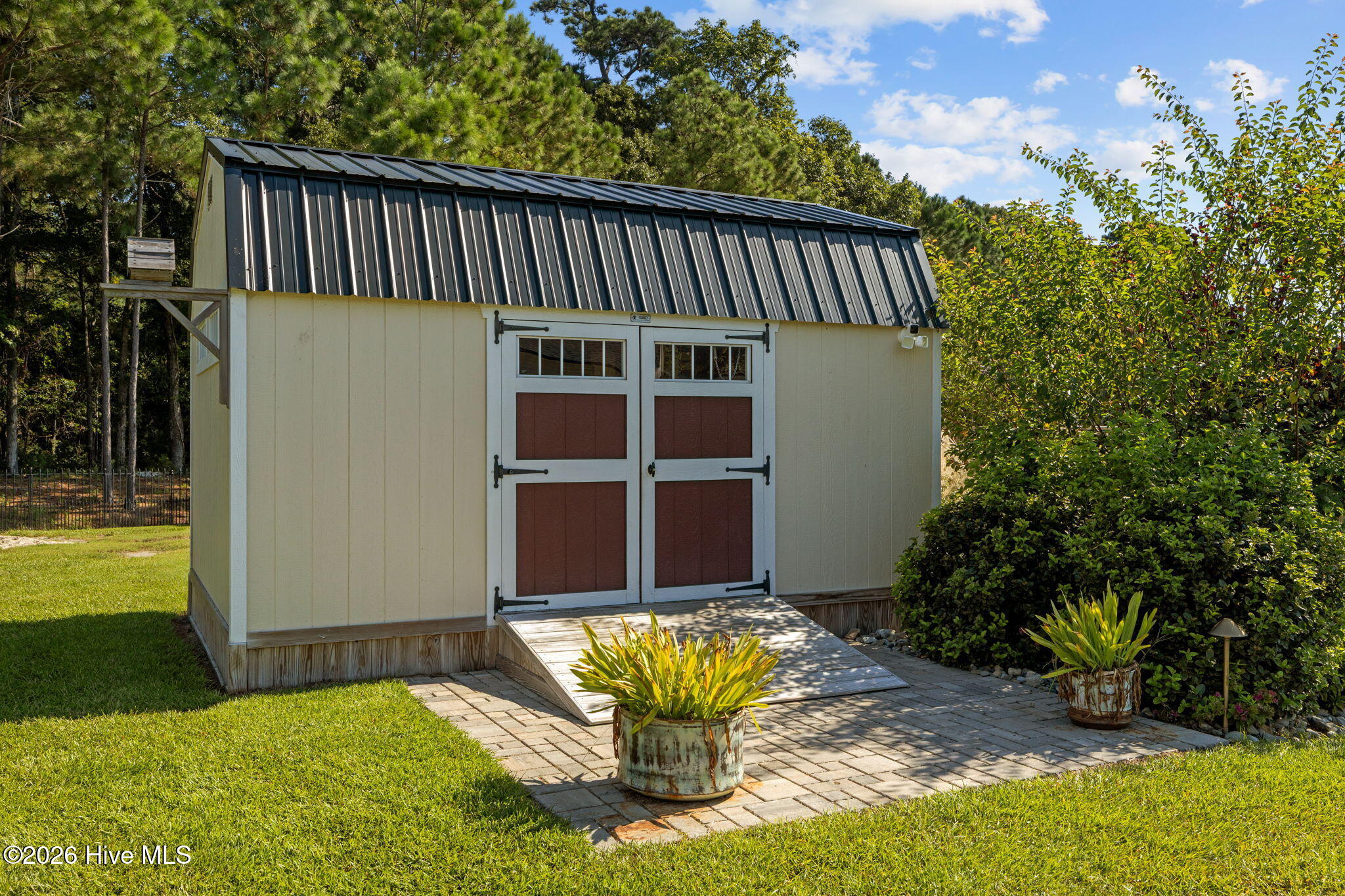 109 Ridgeline Drive Beaufort, NC 28516 - Photo 45 of 65 10' x 16' Liberty shed with electric.