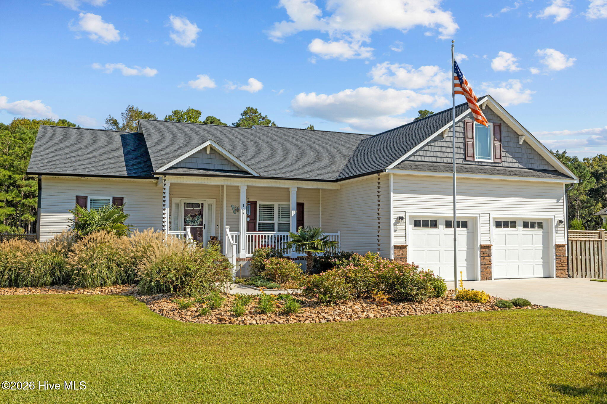 109 Ridgeline Drive Beaufort, NC 28516 - Photo 3 of 65 4-web-or-mls-1S3A6551
