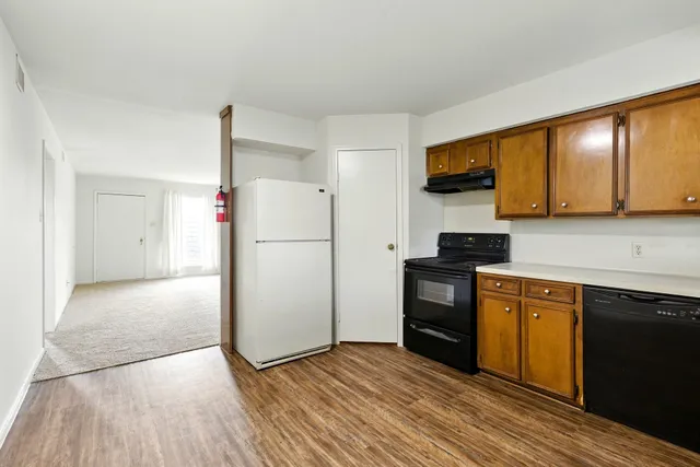 $1,200 | 9641 Hollock Street, Unit 4, Houston, TX 77075