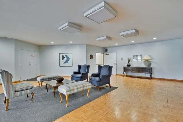 $840,000 | 425 North El Camino Real, Unit 203, San Mateo, CA 94401