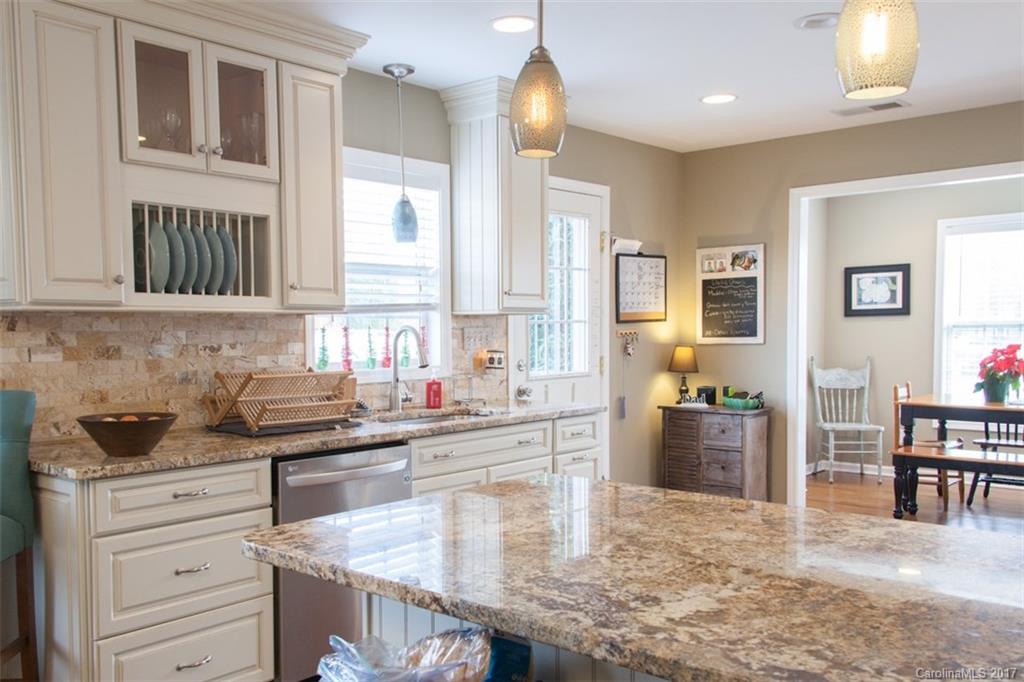 3069 State Rd S-46-1474 Clover, SC 29710 - Photo 6 of 23