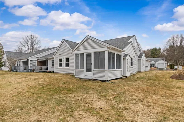 $399,000 | 16 Clover Drive, Unit 5D, Essex, VT 05452