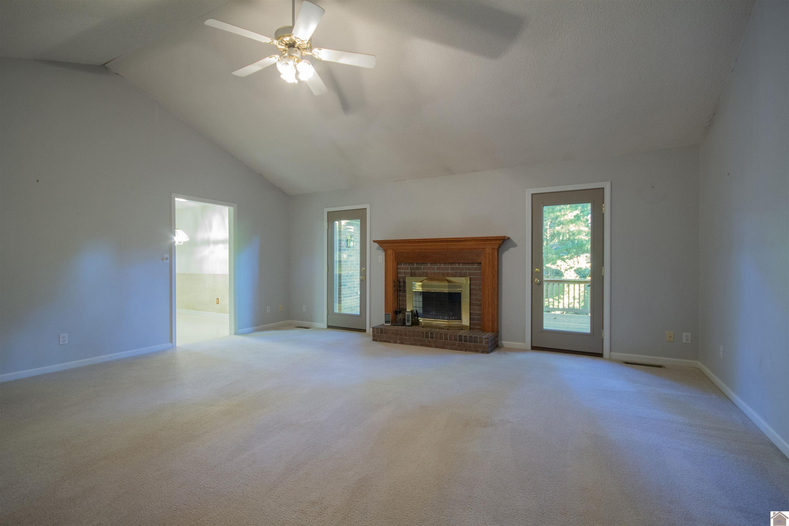 230 Old Farm Road Paducah, KY 42001 - Photo 19 of 32 Photo 19