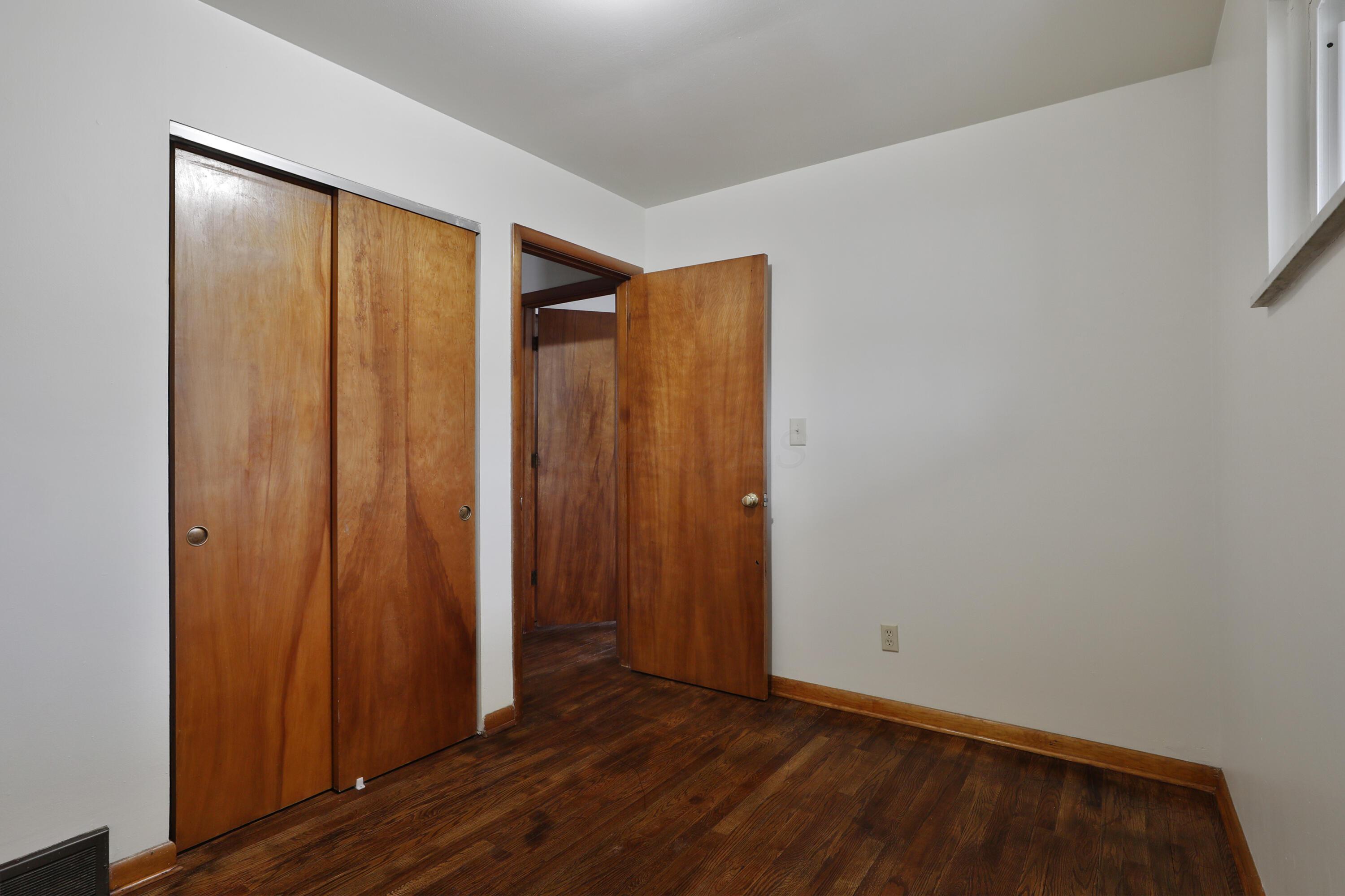1046 Northridge Road Columbus, OH 43224 - Photo 28 of 36 1046-Northridge-24