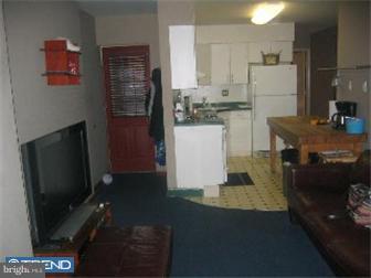 1623 West Ritner Street Philadelphia, PA 19145 - Photo 3 of 12 Unit #1