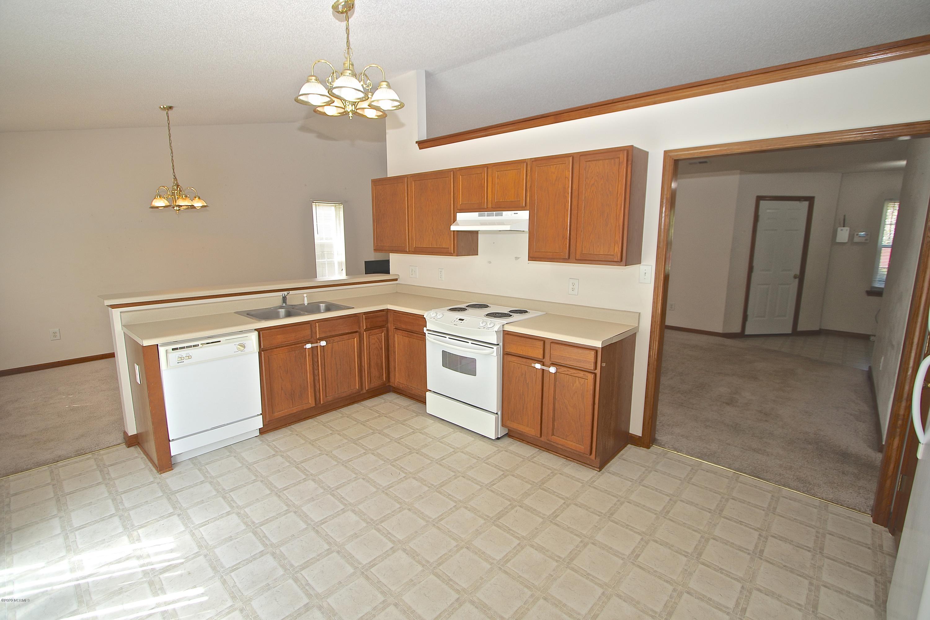 106 Grismill Road Jacksonville, NC 28540 - Photo 26 of 37 LJ7A0711