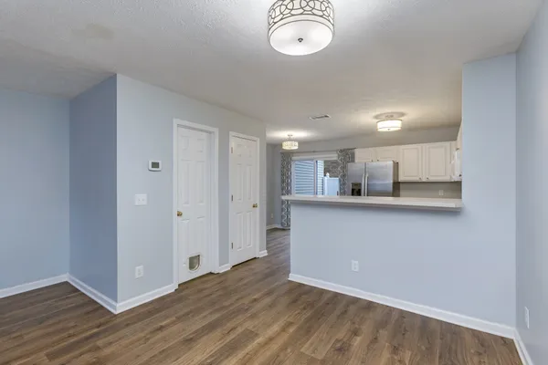$295,900 | 304 Shadow Glen Drive, Nashville, TN 37211