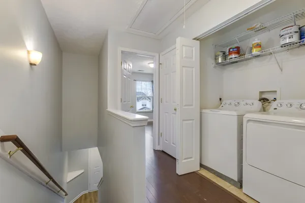 $295,900 | 304 Shadow Glen Drive, Nashville, TN 37211