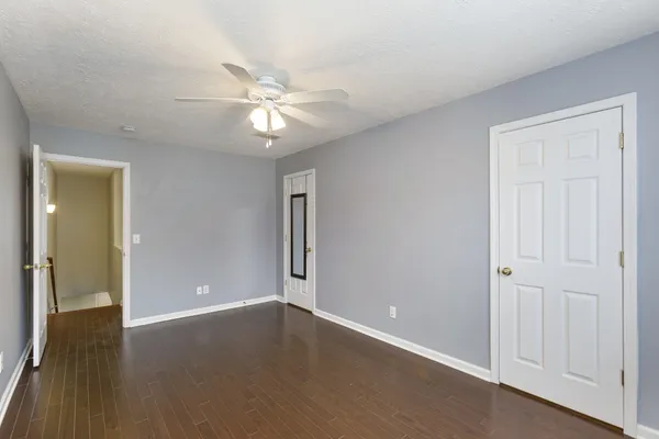 $295,900 | 304 Shadow Glen Drive, Nashville, TN 37211