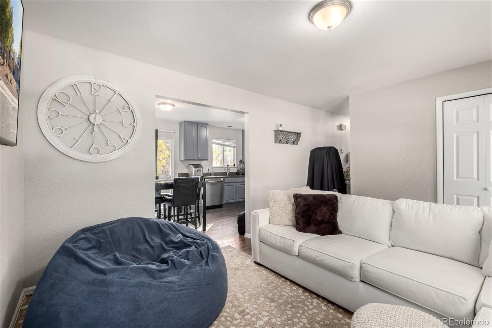 1346 Dexter Street Broomfield, CO 80020 - Photo 5 of 33