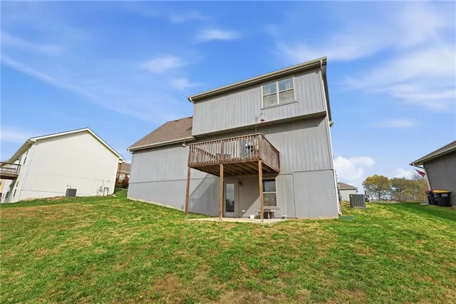 $330,000 | 2207 Ashford Street, Excelsior Springs, MO 64024