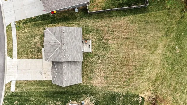 $330,000 | 2207 Ashford Street, Excelsior Springs, MO 64024