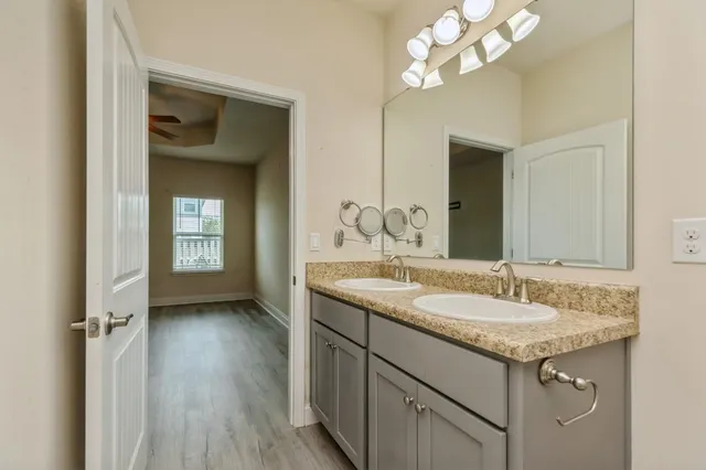 $350,000 | 697 Marquis Way, Freeport, FL 32439