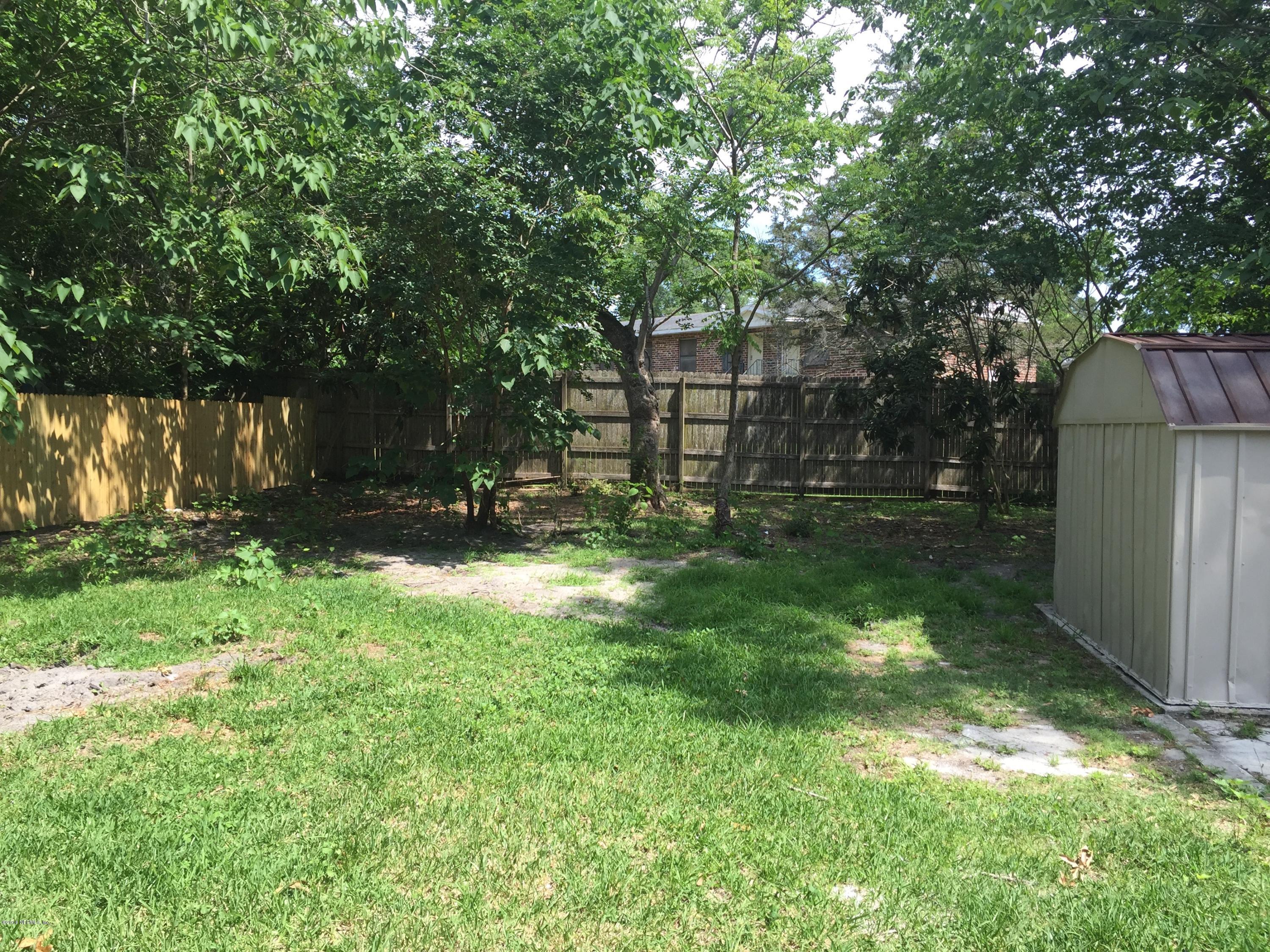 5223 Woodcrest Road Jacksonville, FL 32205 - Photo 13 of 13 IMG_1491