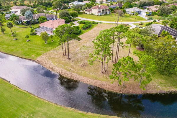 $359,900 | 10303 Southwest Stones Throw Terrace, Palm City, FL 34990