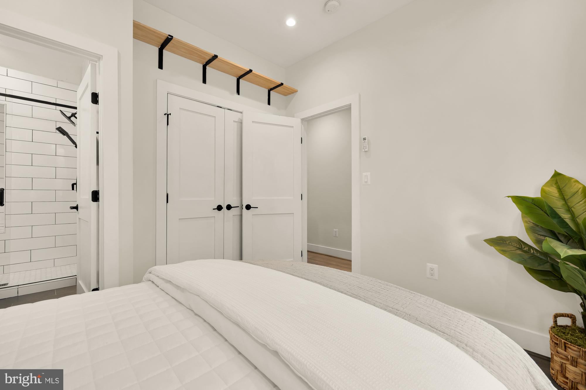 1120 Penn Street Northeast, Unit 2 Washington, DC 20002 - Photo 18 of 29