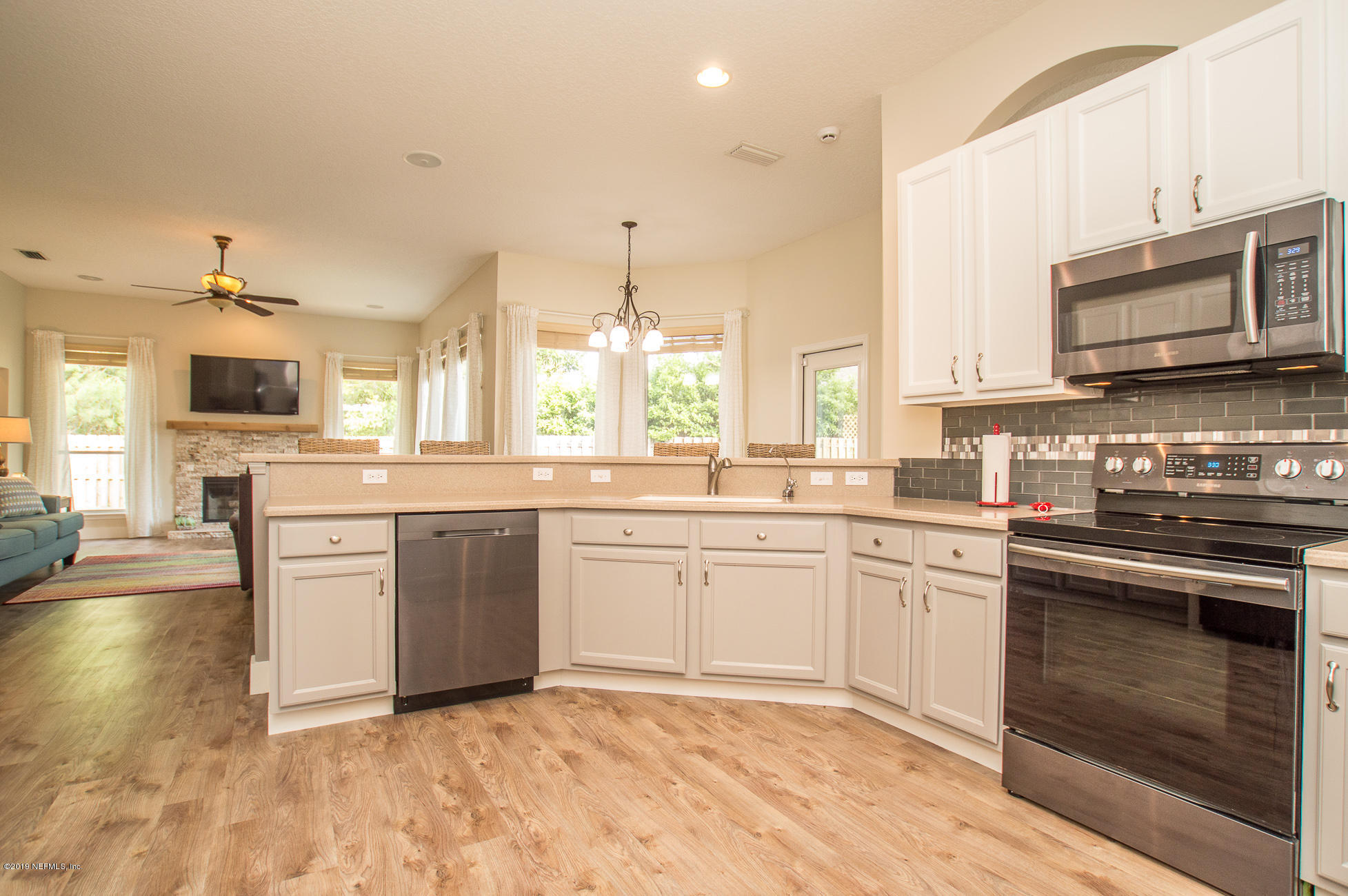 2479 Crosswicks Road Fleming Island, FL 32003 - Photo 42 of 72 Kitchen
