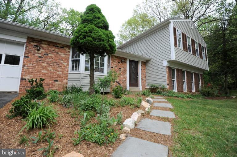 2823 Bree Hill Road Oakton, VA 22124 - Photo 6 of 24 Exterior #3