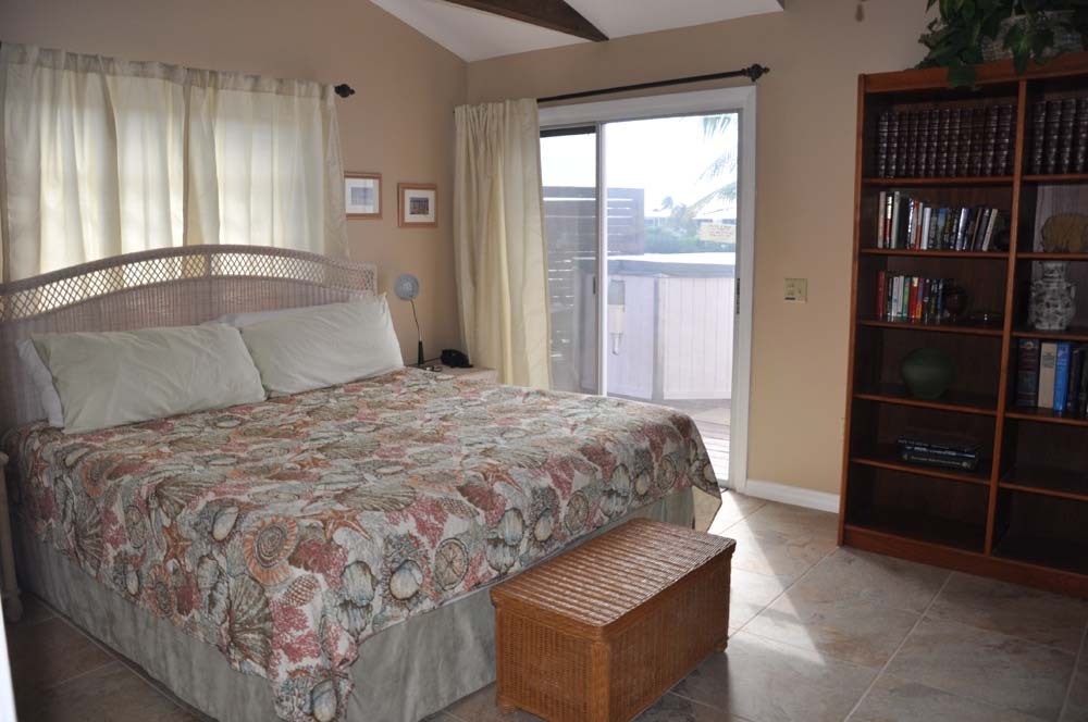 123 Brian Road Marathon, FL 33050 - Photo 16 of 26 Master Bedroom