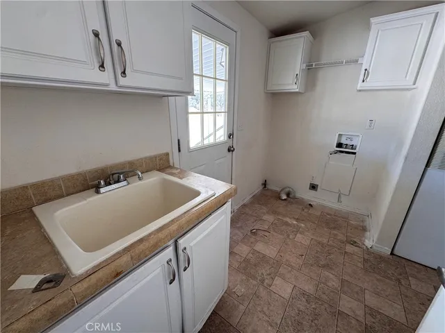 $400,000 | 29226 Highway 58, Barstow, CA 92311