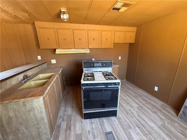 $400,000 | 29226 Highway 58, Barstow, CA 92311