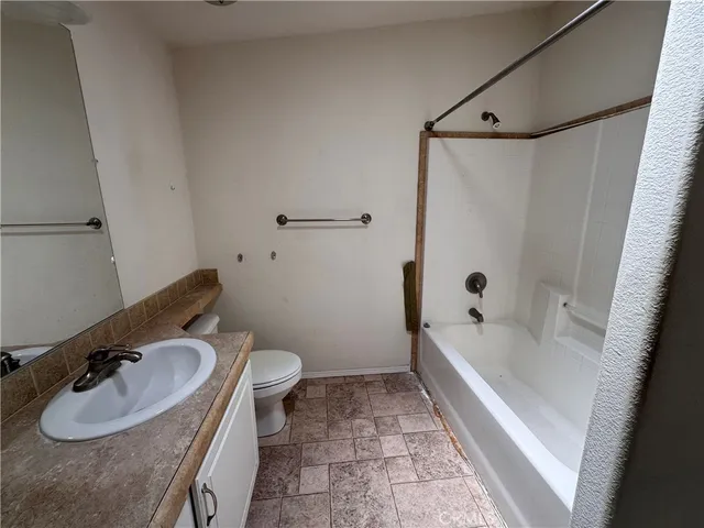 $400,000 | 29226 Highway 58, Barstow, CA 92311