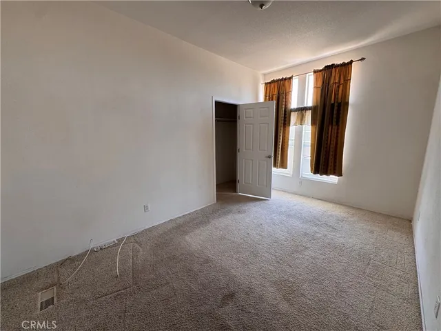 $400,000 | 29226 Highway 58, Barstow, CA 92311