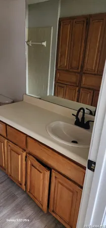 a close view of sink