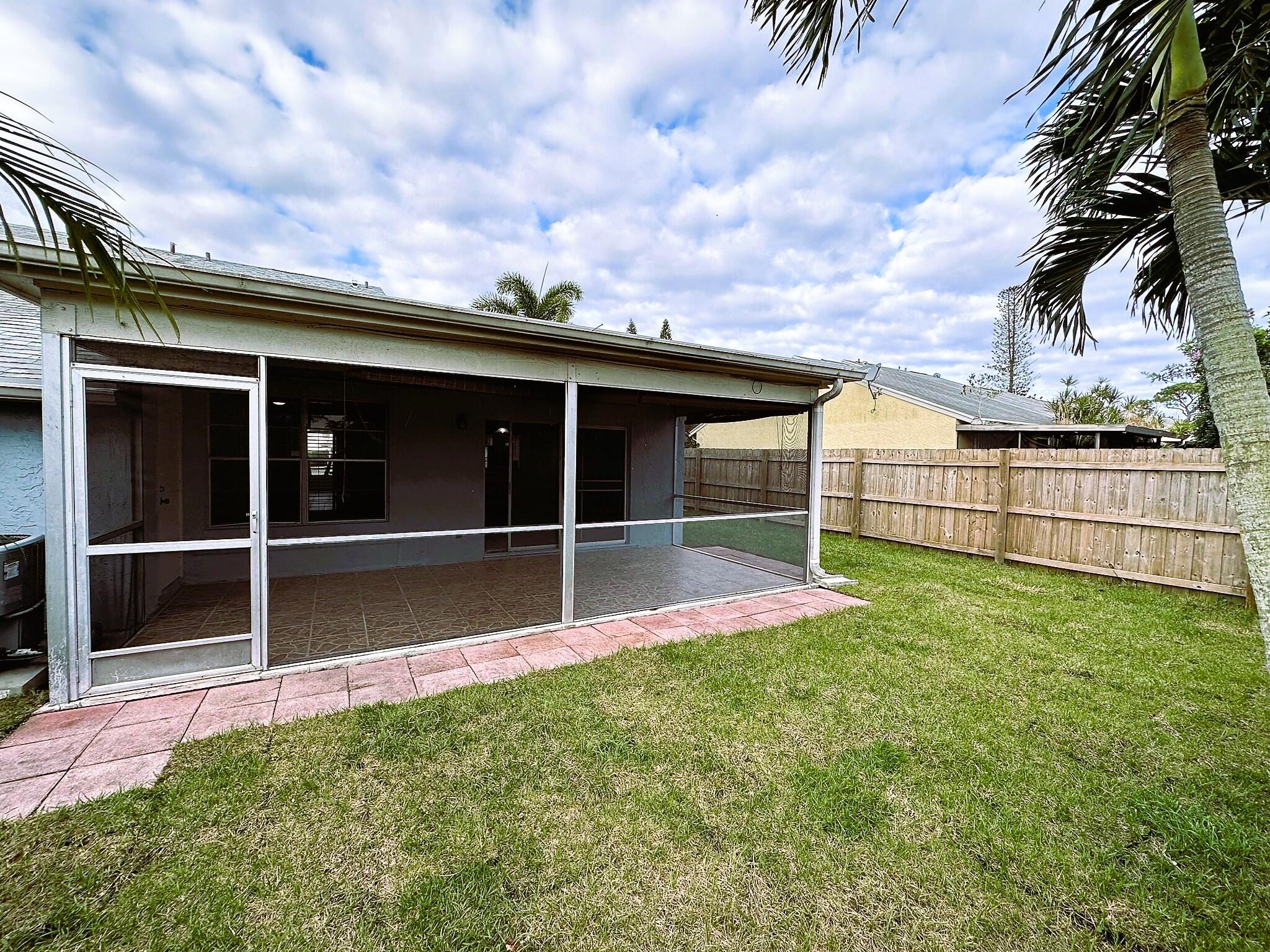 149 Deerfield Drive Jupiter, FL 33458 - Photo 13 of 14 IMG_0018