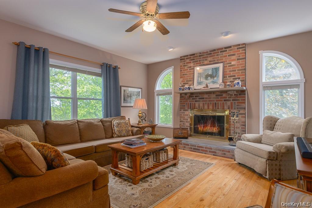 35 Pyngyp Road Stony Point, NY 10980 - Photo 9 of 35