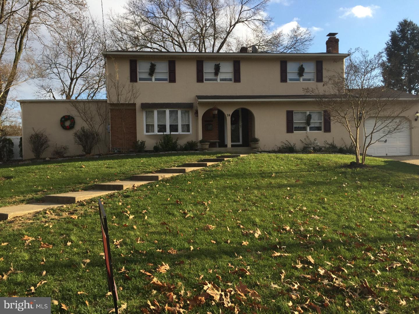 16 Ridgewood Avenue Delran, NJ 08075 - Photo 2 of 25 Exterior Front