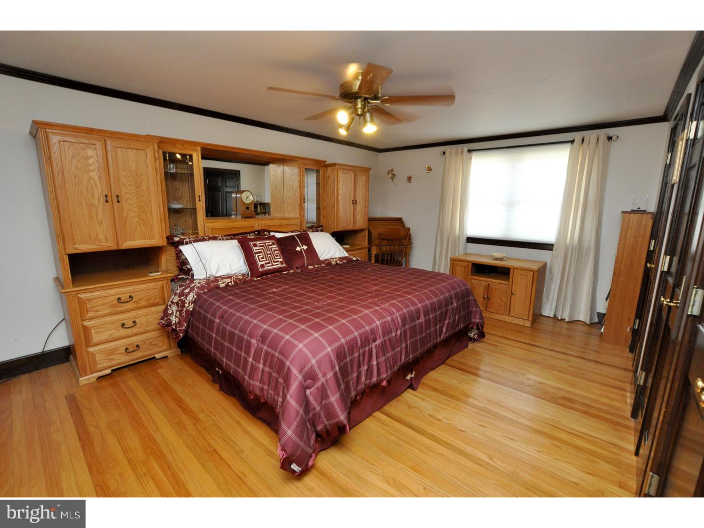 16 Ridgewood Avenue Delran, NJ 08075 - Photo 15 of 25 Bedroom 2