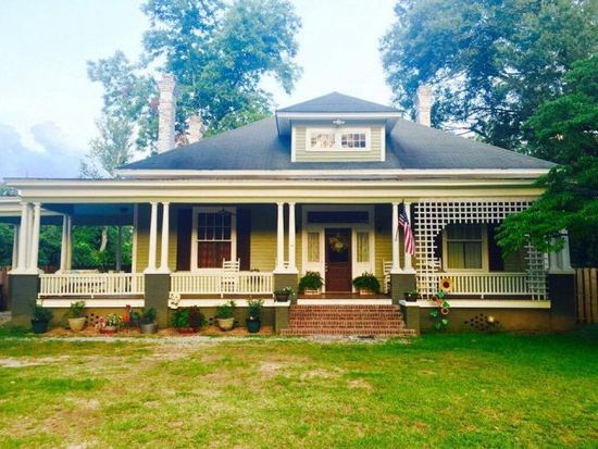 208 Green Street Ridge Spring, SC 29129 - Photo 1 of 1 Main View
