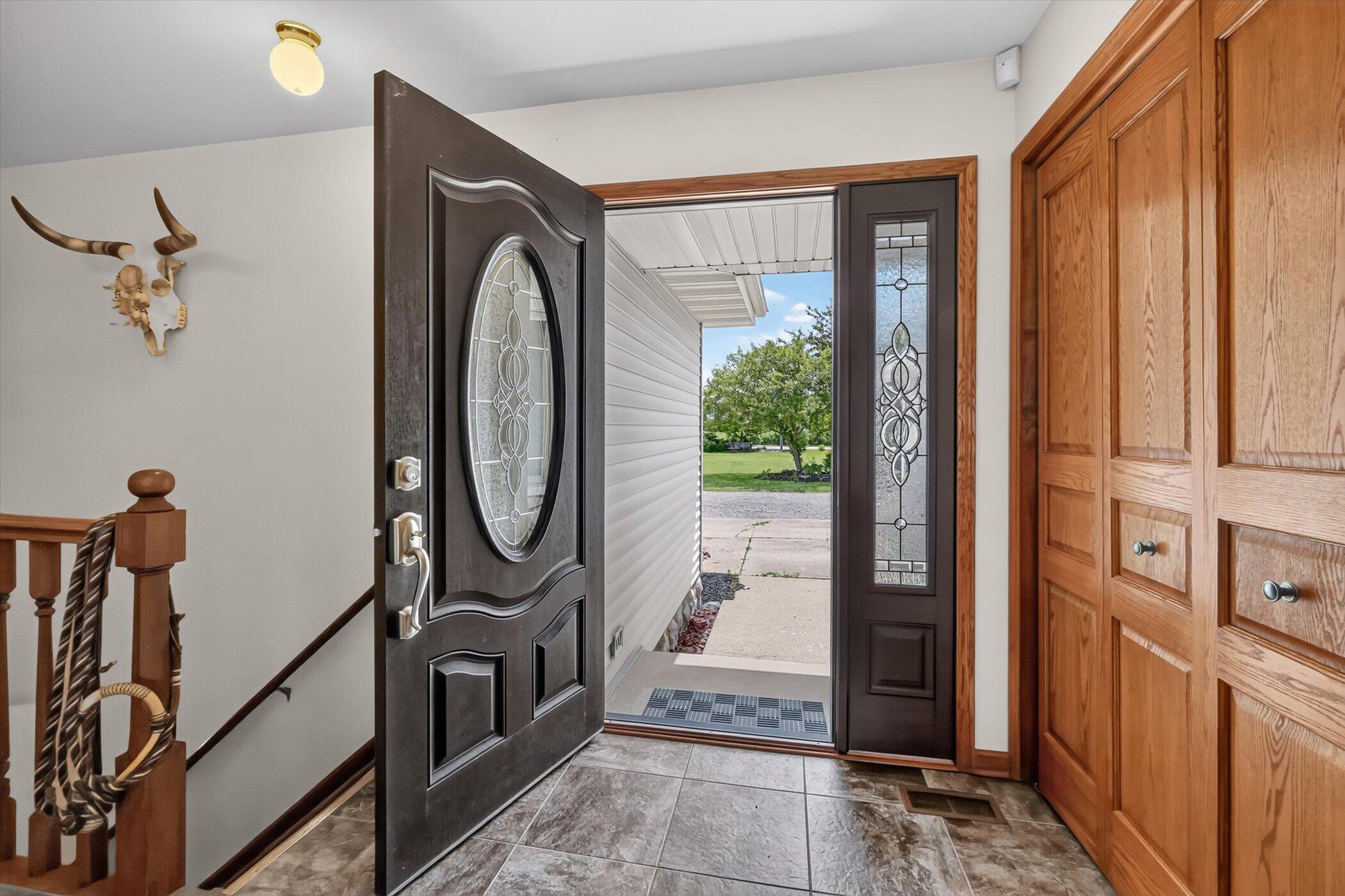 22175 Pratt Road Armada, MI 48005 - Photo 9 of 83 07-22175-Pratt-Rd-WindowStill-Photograph