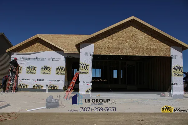 $476,500 | 2085 Heathrow Avenue, Casper, WY 82609