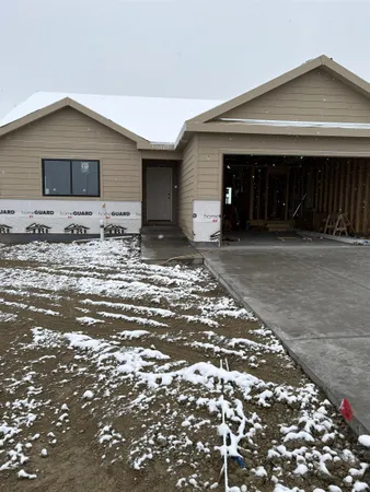 $476,500 | 2085 Heathrow Avenue, Casper, WY 82609