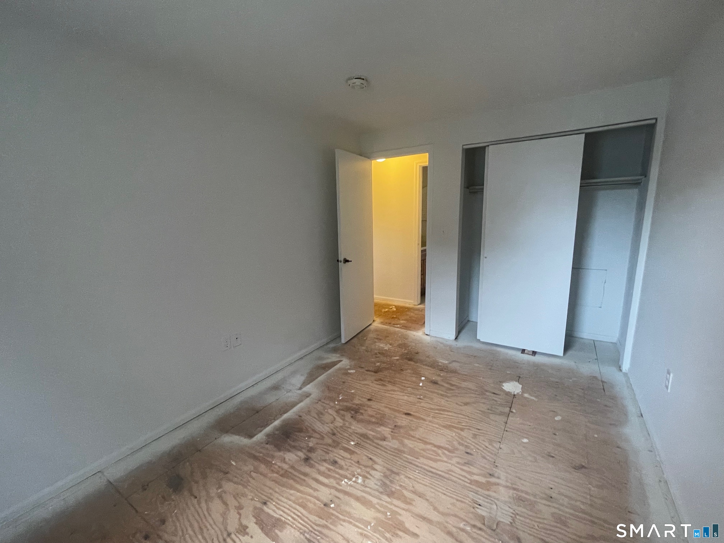 868 Long Hill Road, Unit 868 Middletown, CT 06457 - Photo 17 of 28 Gallery Image 17