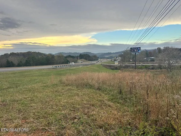 $499,000 | 92 Highway 92, Dandridge, TN 37725