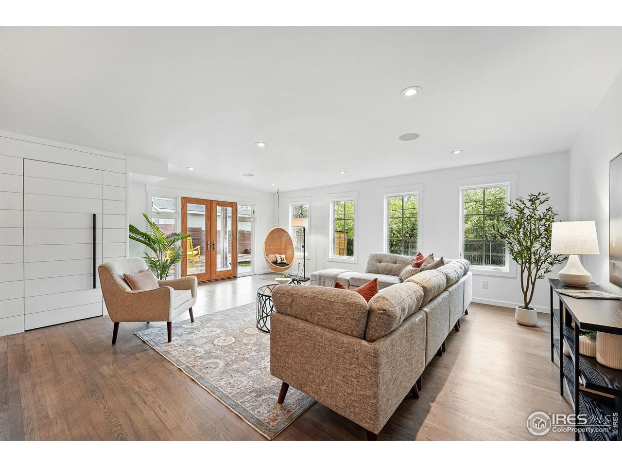 2970 21st Street Boulder, CO 80304 - Photo 13 of 33 a living room with furniture potted plant and a window