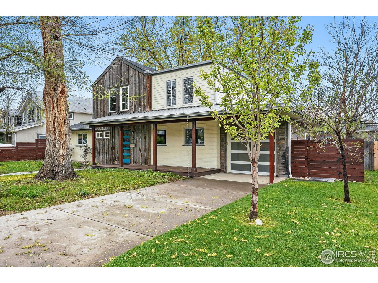 2970 21st Street Boulder, CO 80304 - Photo 30 of 33 a view of a yard in front of a house