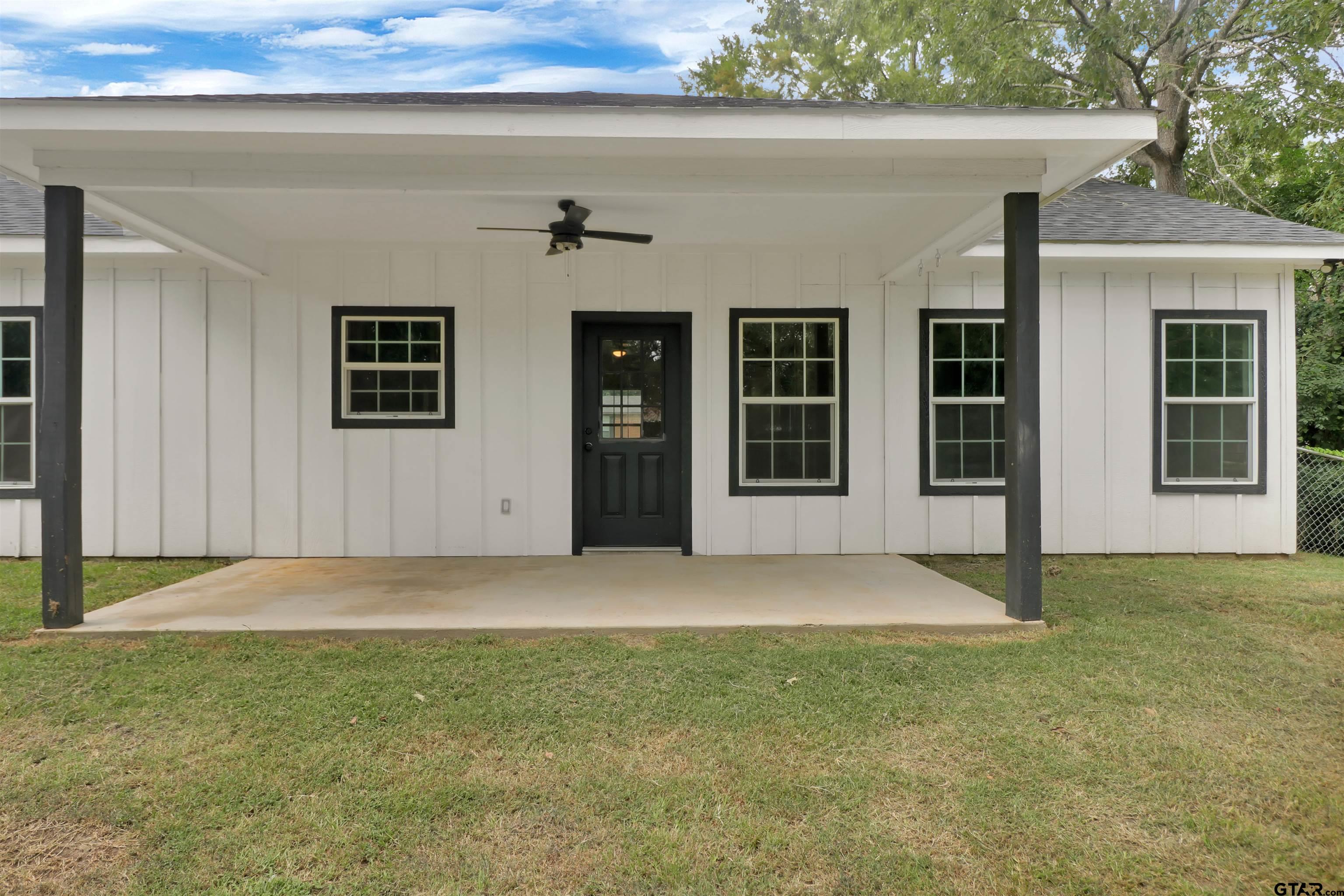 220 Sherman Street Rusk, TX 75785 - Photo 32 of 33