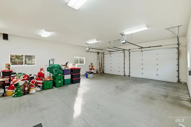 $1,849,900 | 570 North Cove Colony Way, Eagle, ID 83616