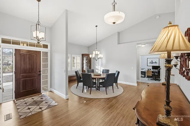 $1,849,900 | 570 North Cove Colony Way, Eagle, ID 83616