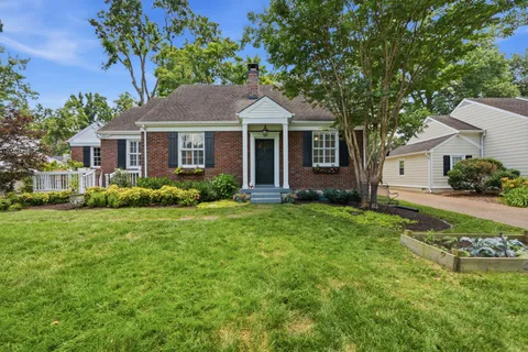 $1,450,000 | 3008 New Natchez Trace, Nashville, TN 37215