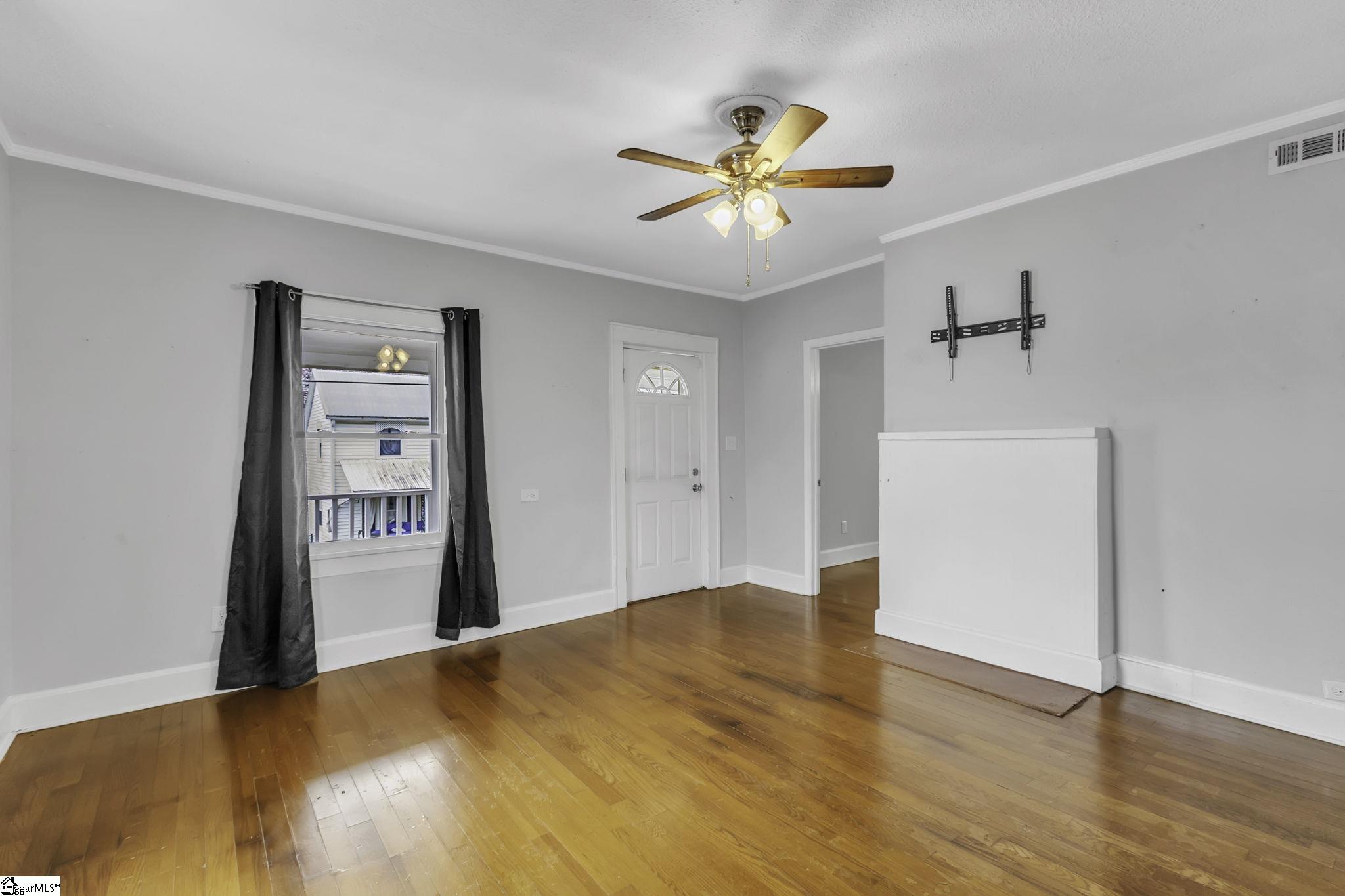 13 South Main Street Startex, SC 29334 - Photo 5 of 26 Gallery Image 5