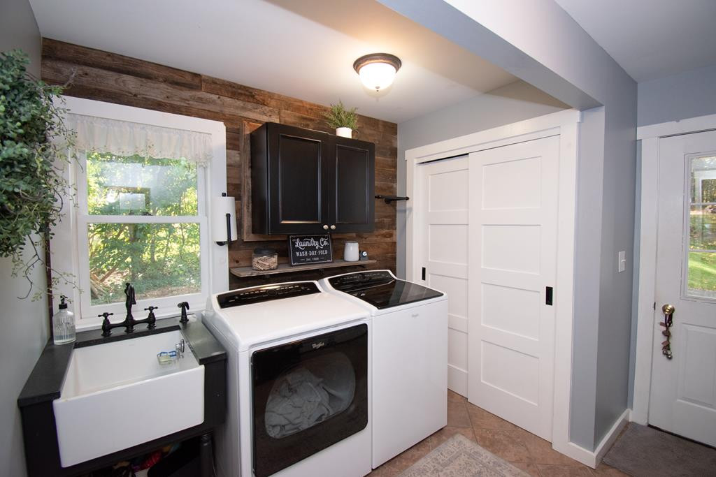 931 Cumberland Head Road Plattsburgh, NY 12901 - Photo 25 of 73 Gallery Image 25