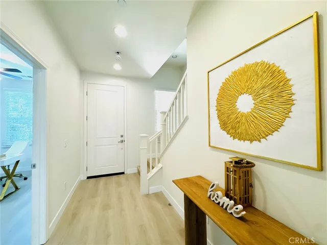 $1,230,000 | 52 Capricorn, Irvine, CA 92618